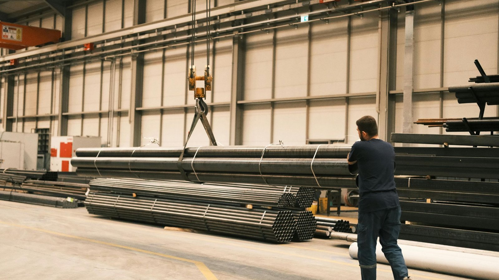 Corrosion Protection & Coatings for Steel Pipes: Galvanised, Black Steel, Painted – What You Need to Know