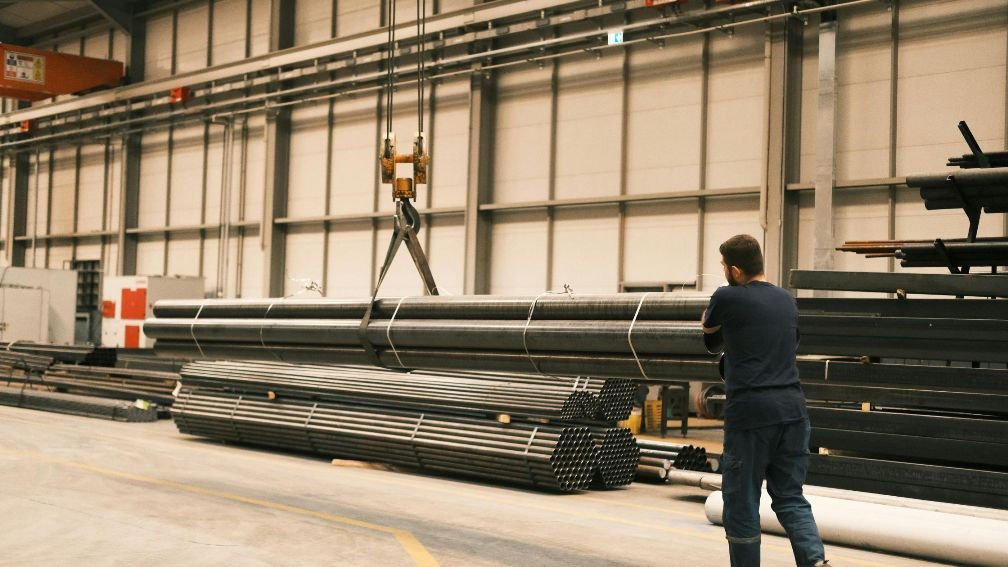 Why Fabricators Prefer Uniform Thickness in Steel Pipes